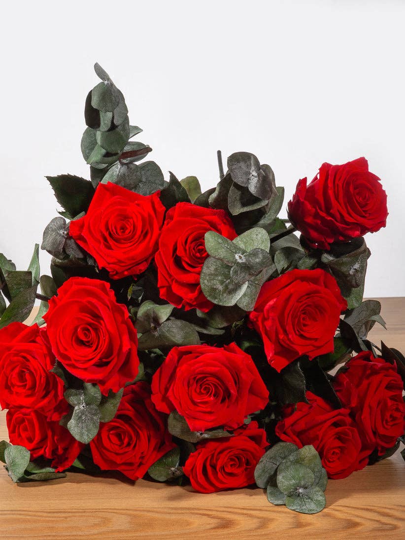 Concari.flores Preservadas - Wholesale Artificial Flowers - BOUQUET OF PRESERVED RED ROSES3