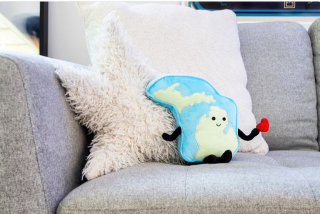 Stuffed States USA - Wholesale Stuffed/Plush Toy - Kids & Baby - Michigan State Plush Doll - Stuffed States USA5