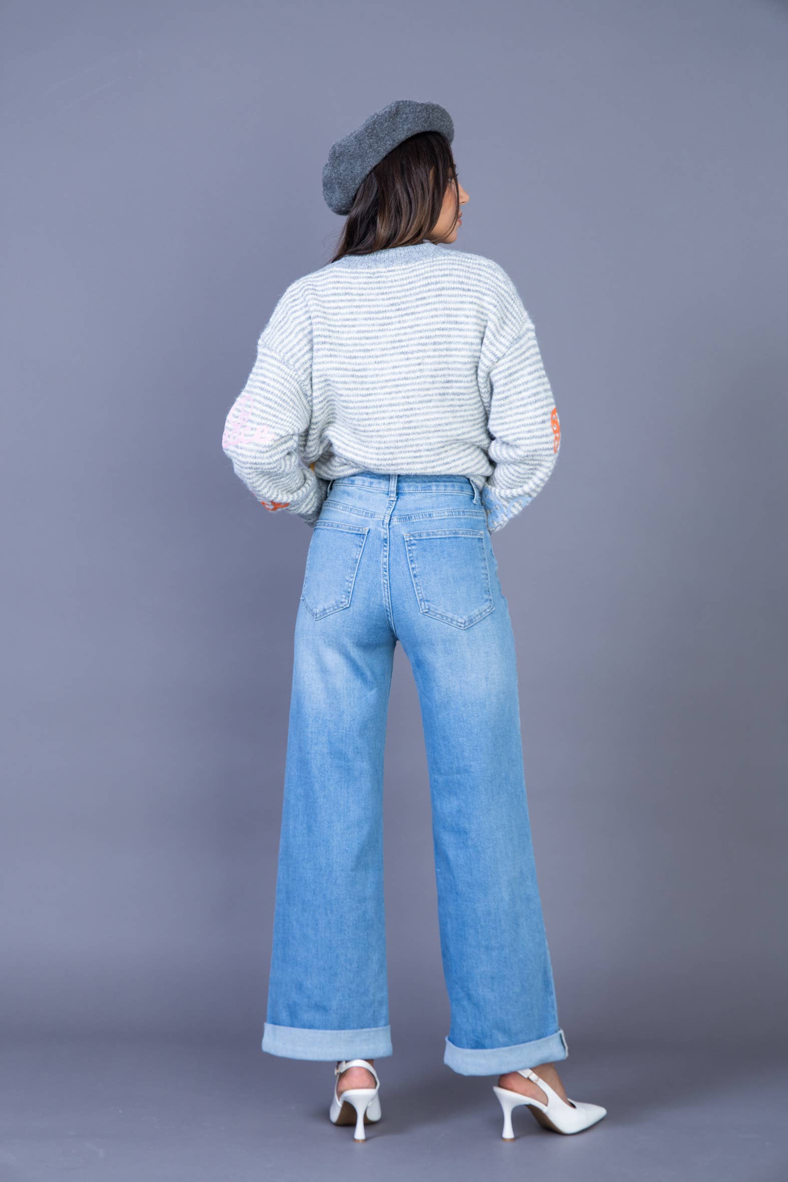 ANA & LUCY - Wholesale Jeans - Women's - Women's straight relaxed jeans "Émilie" - ANA & LUCY11