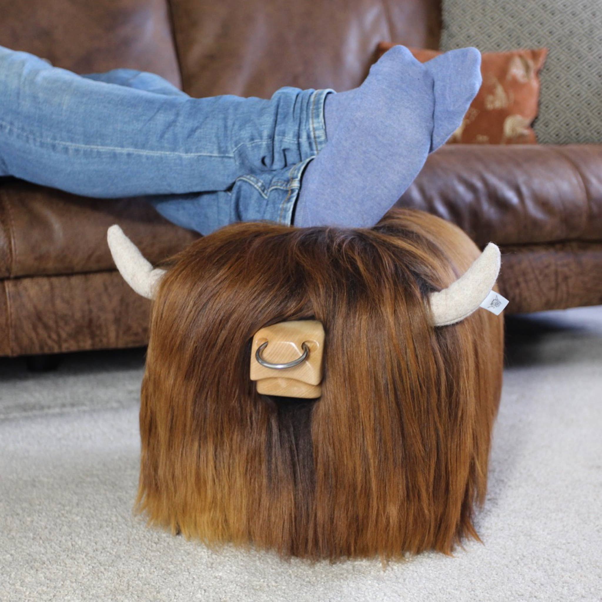 Tweed yourself - Vente Tabouret - Repose-pieds Highland Bull - CHESTNUT + anneau de nez3