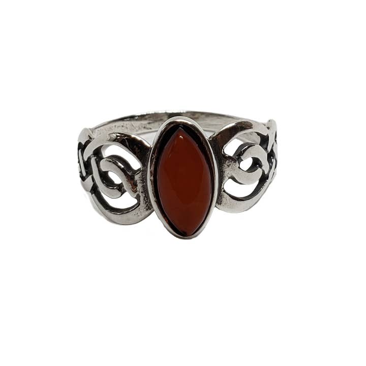 Keltisk kirsebær rav sterlingsølv ring for engroshandel hos Amberman