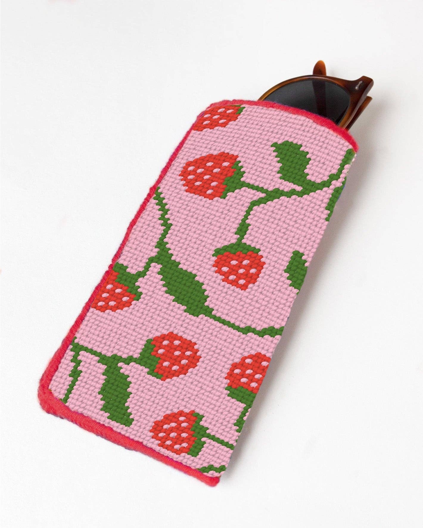 Unwind Studio - Wholesale DIY craft kit - Strawberries Sunglasses Case Needlepoint Kit