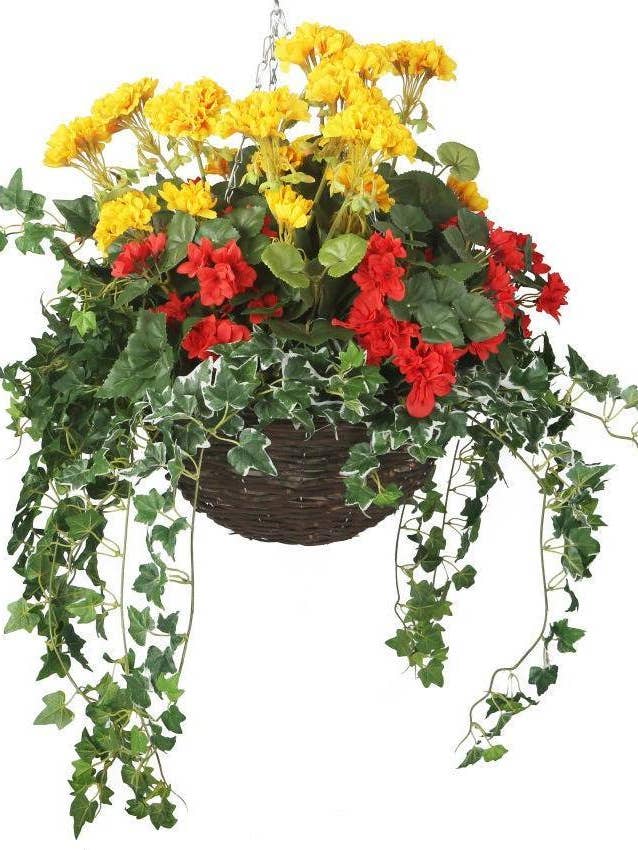 Konstgjord röd Begonia och gul pelargonskärm i en 14" rund pilhängande korg för wholesale av Closer2Nature