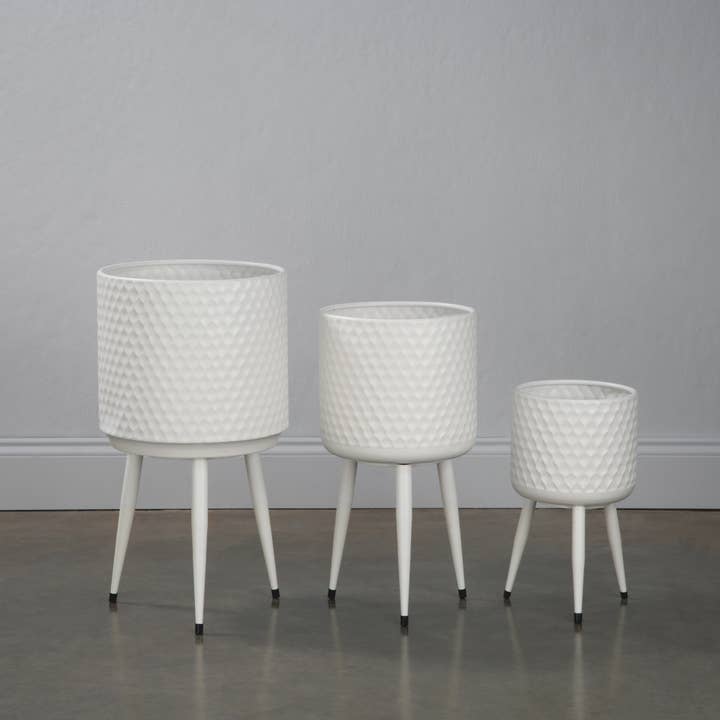 Tripar International - Wholesale Plant Pot Stand - Textured Metal Bins - Set of 39