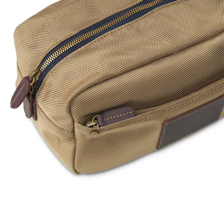 Boulevard - Wholesale Toiletry Bag - Men's - "Dennis" Dopp Kit (Personalizable)12