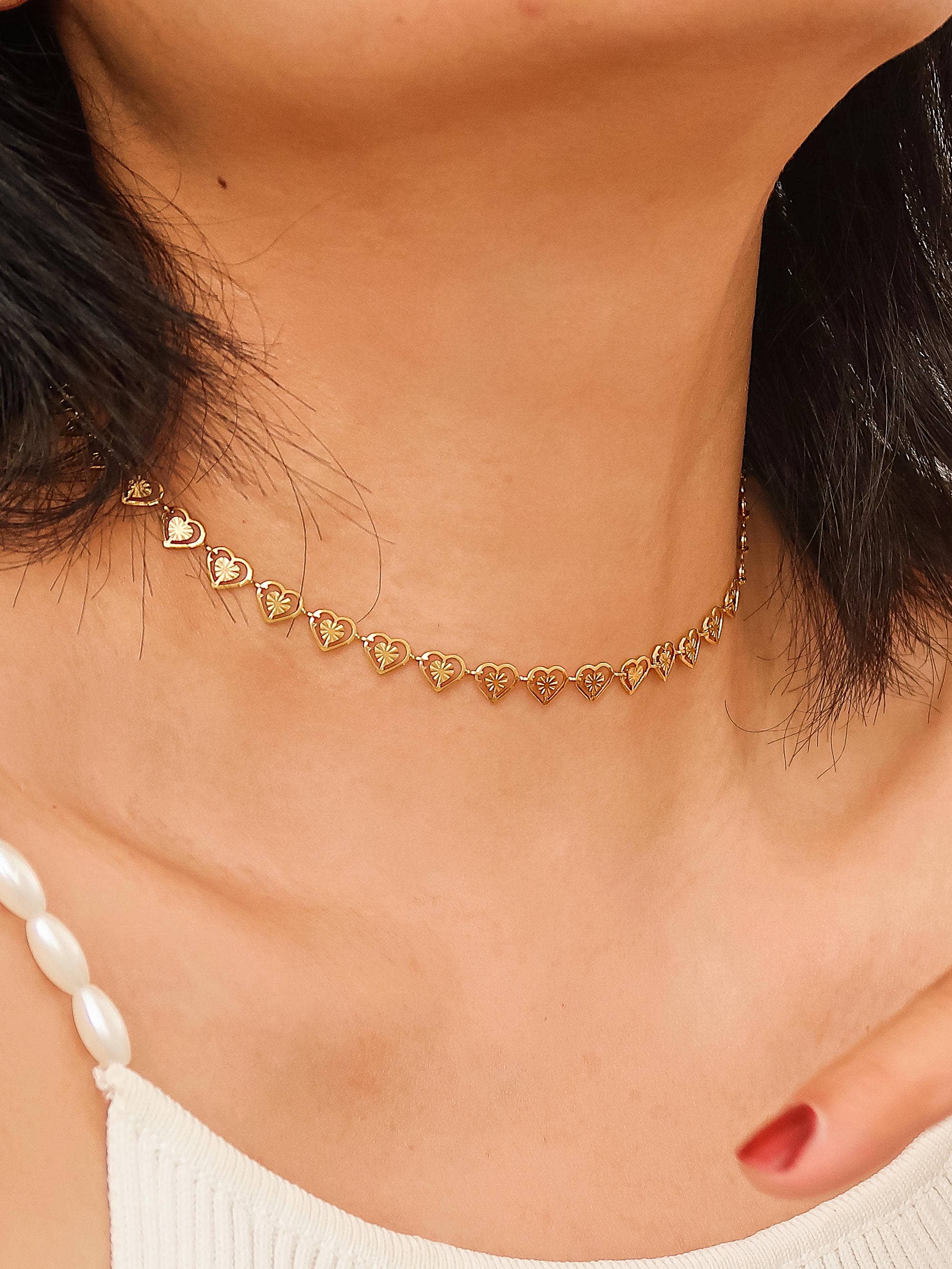 Agathe 18K Gold Non-Tarnish Dainty Heart Choker for wholesale on Faire