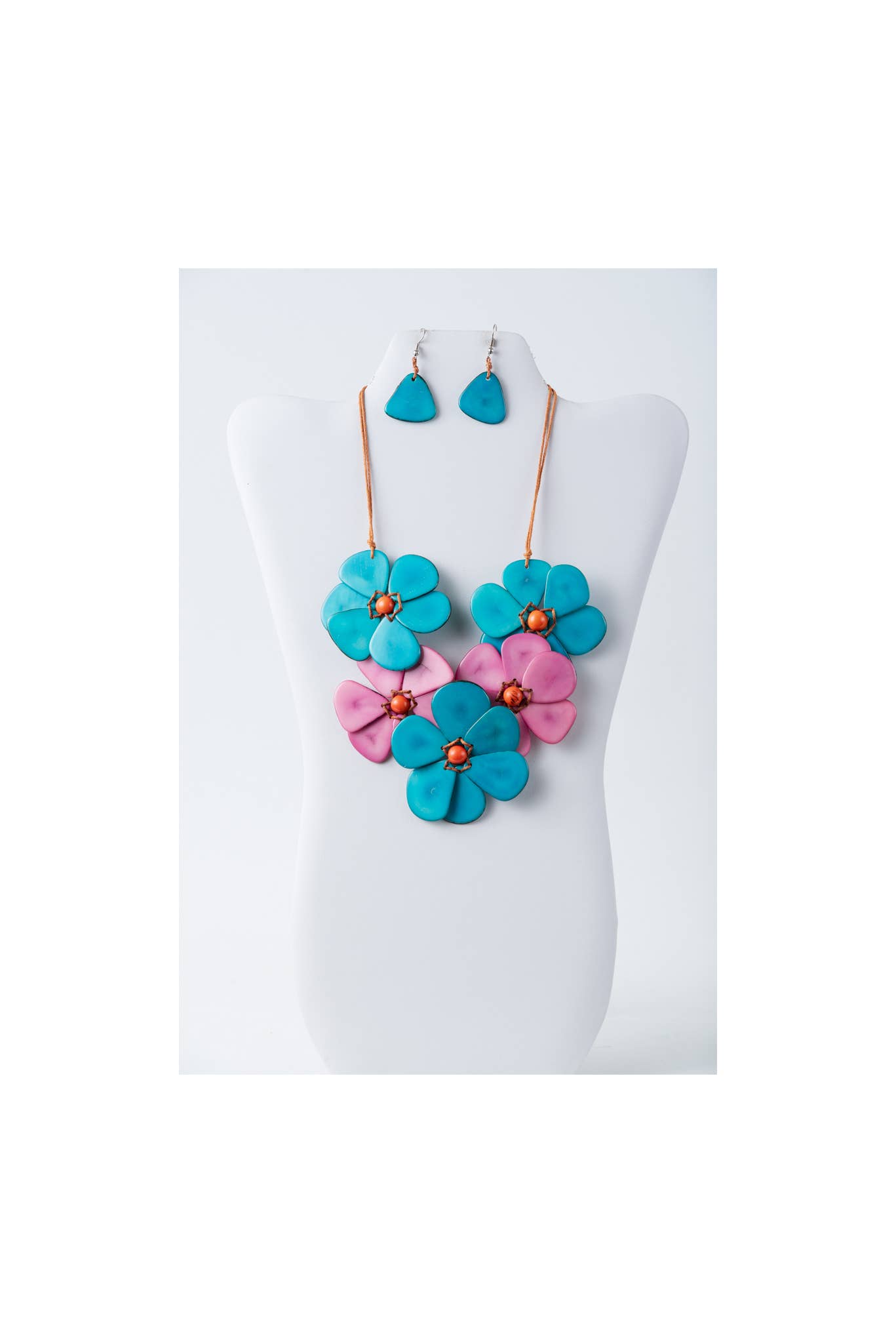TaguArtsy - Vente Parures de bijoux - Ensemble de colliers Tagua bio Becca Flower2