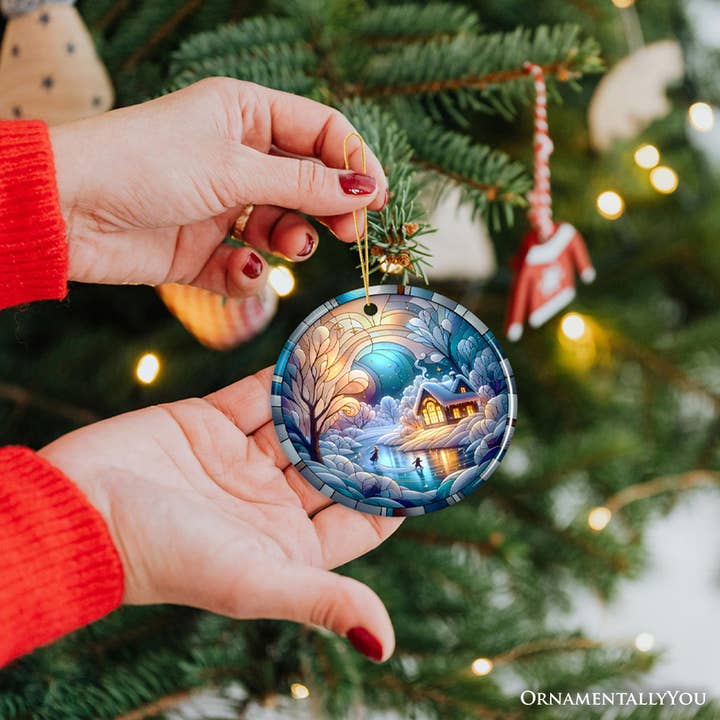 OrnamentallyYou - Vendita all'ingrosso Decorazione - Decorazione in ceramica stile vetro colorato con scena invernale4
