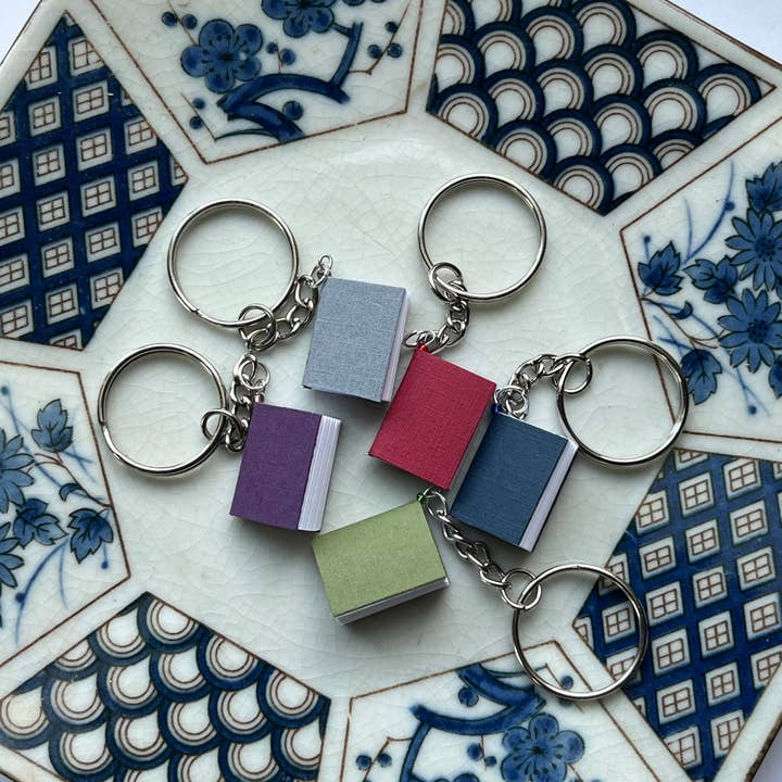 Sageware - Wholesale Keychain - Unisex - Mini Book Keychain and Phone Charms3