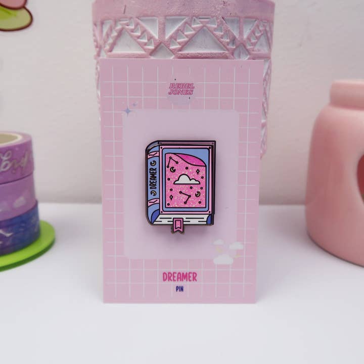 RebelJones - Wholesale Lapel Pin/Button - Dreamer Book Pin