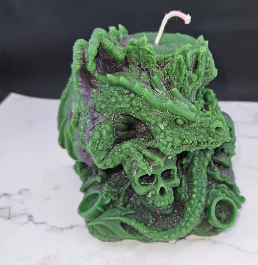 Twisted Candle Company - Wholesale Novelty Candle - Dragon Lair unscented beeswax candle3