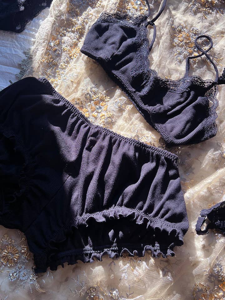 Clare Bare - Wholesale Bralette - Women's - Sonnet Bralette11