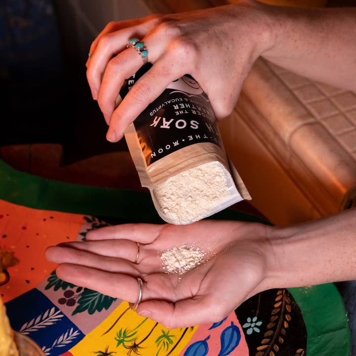 Fat and the Moon - Wholesale Bath Soak/Milk - Soothe Bath Soak2