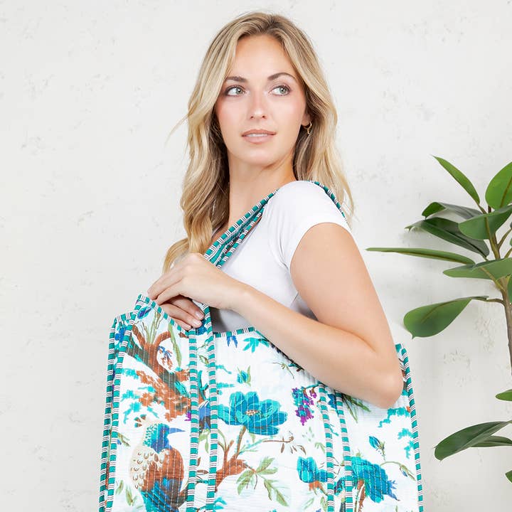 LA Soul - Wholesale Tote Bag - Women's - Bird Quilted Tote Bag0