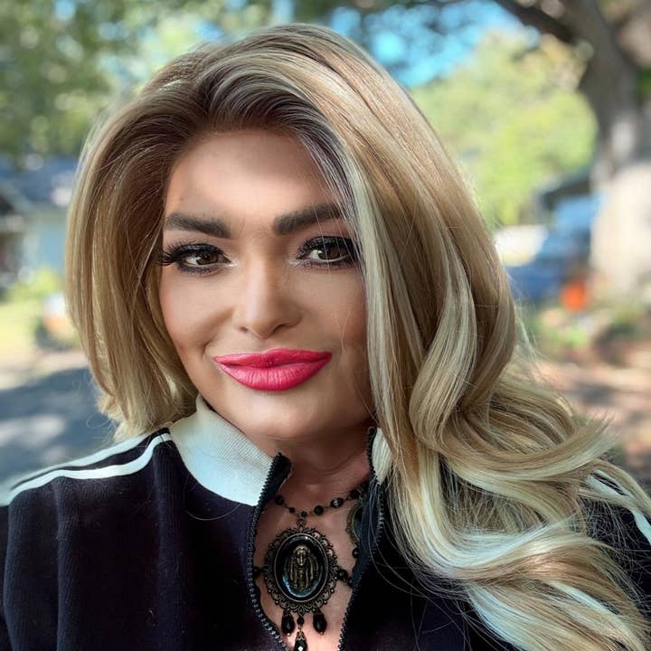 AQUALOCKS - Wholesale Hair extensions - BERLIN6