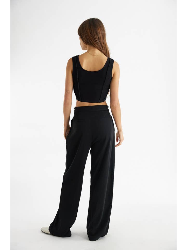 MOD REF - Wholesale Tank Top - Women's - The Ivey Top3