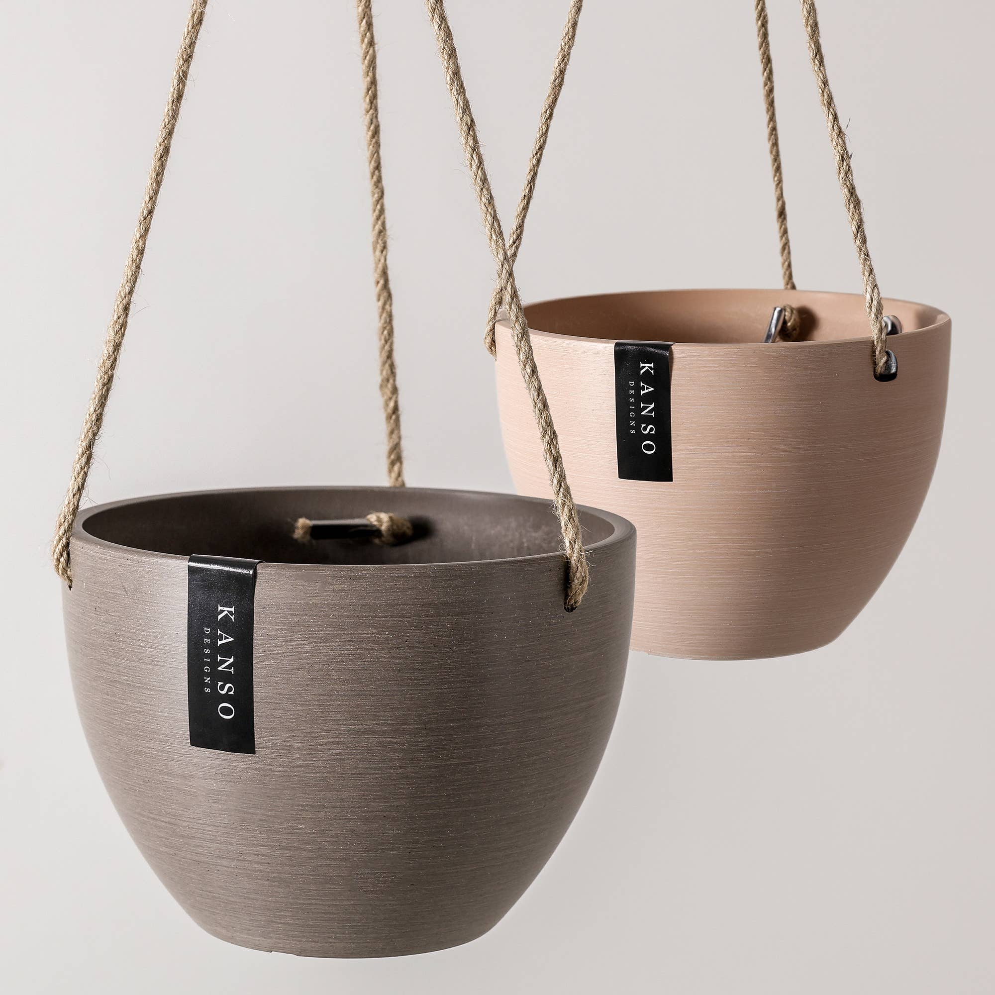 Kanso Designs - Vente Jardinière suspendue - Pot de fleurs suspendu Signature Stone de 8 po | 12 po | 4 coloris8