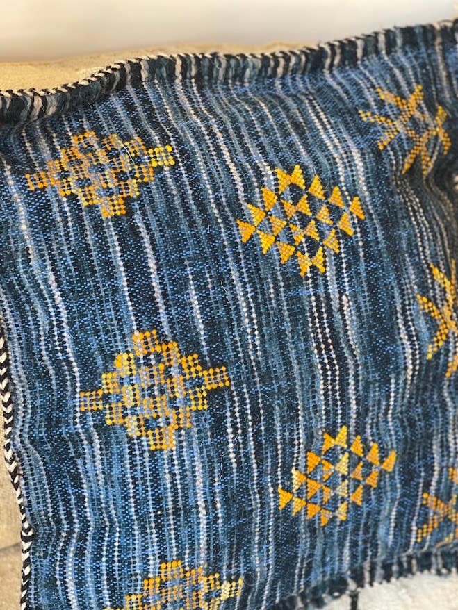 NOMAD BY LIV – Engroshandel Pyntepudebetræk – Vintage kilim pudebetræk i blå og brun4