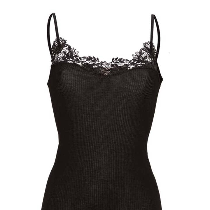 Ibiza Shoulder Bag - Filoscozia® Cotton and other Purchase Wholesale automatico acqua irrigazione. Free Returns & Net 60 Terms on Faire trending on Faire.