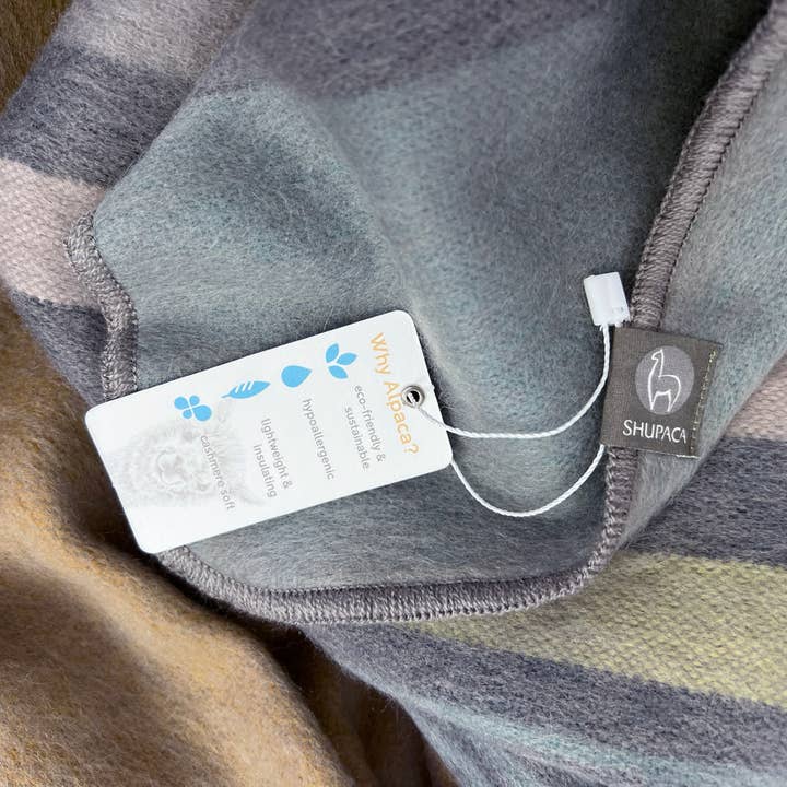 Shupaca Alpaca - Wholesale Throw Blanket - Alpaca Throw - Gold Rush3