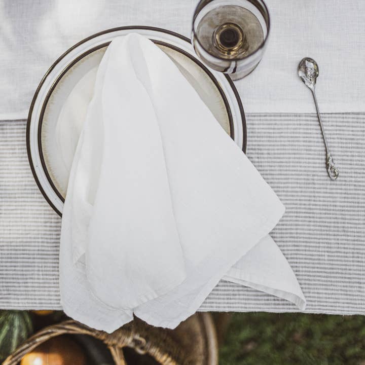 Epic Linen – Engroshandel Middags- og stofserviet – Linnedservietter i hør til borddækning3