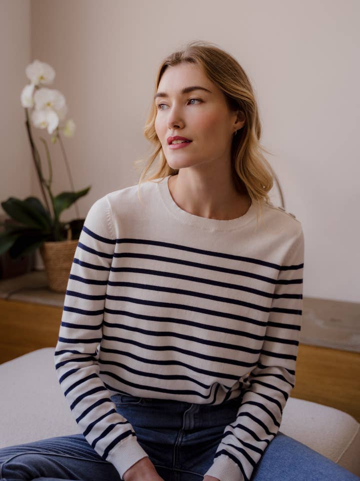 Pull marin Marylin pour la vente par Calie Paris