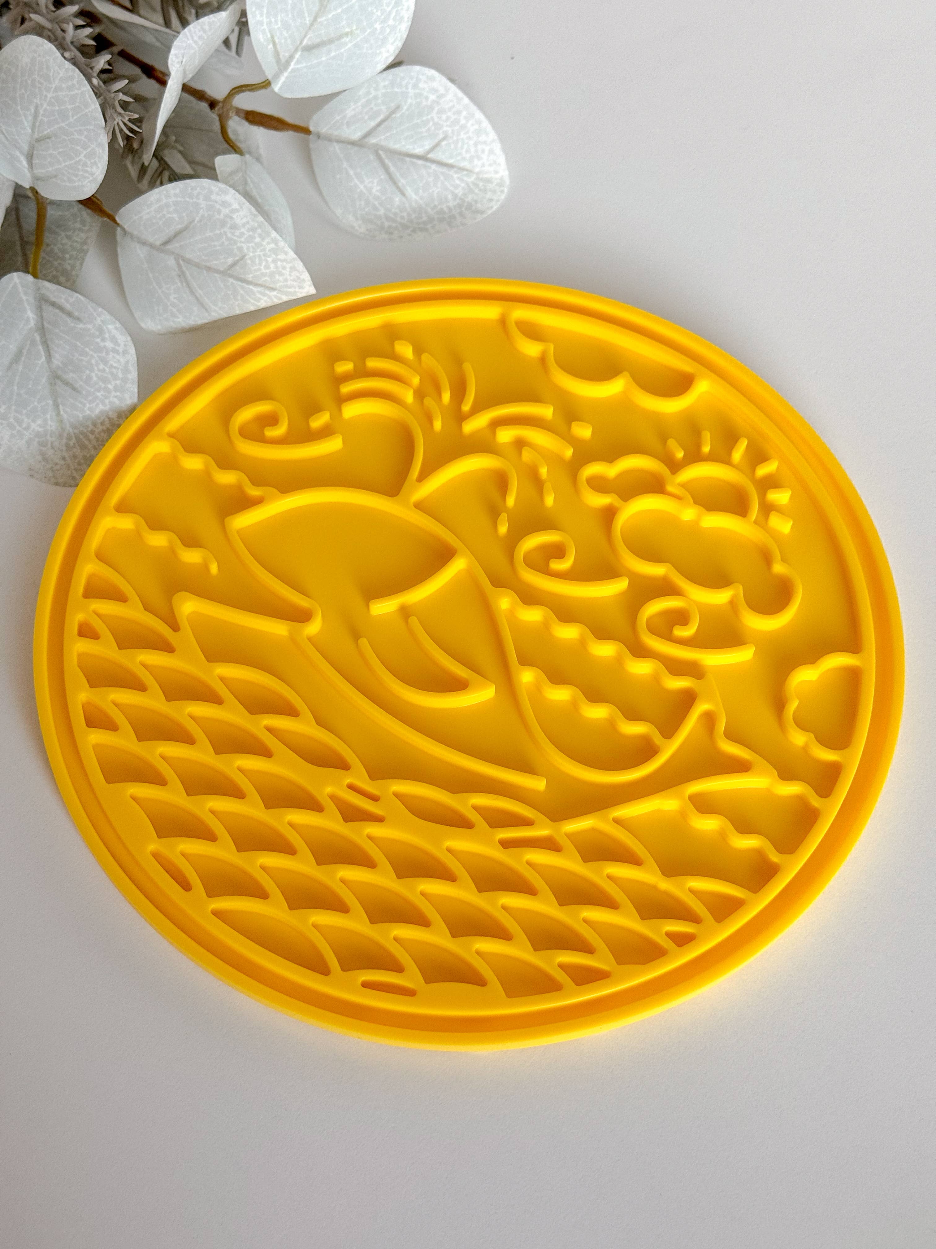 Doggotique - Wholesale Pet Food Mat - Dog - Lick mat whale for dogs and cats3