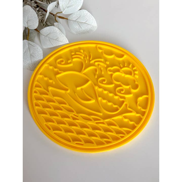 Doggotique - Wholesale Pet Food Mat - Dog - Lick mat whale for dogs and cats3