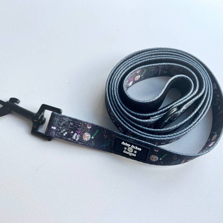 Em tecido My Element Tecido Dog lead por atacado de Daisy Dukes Designs