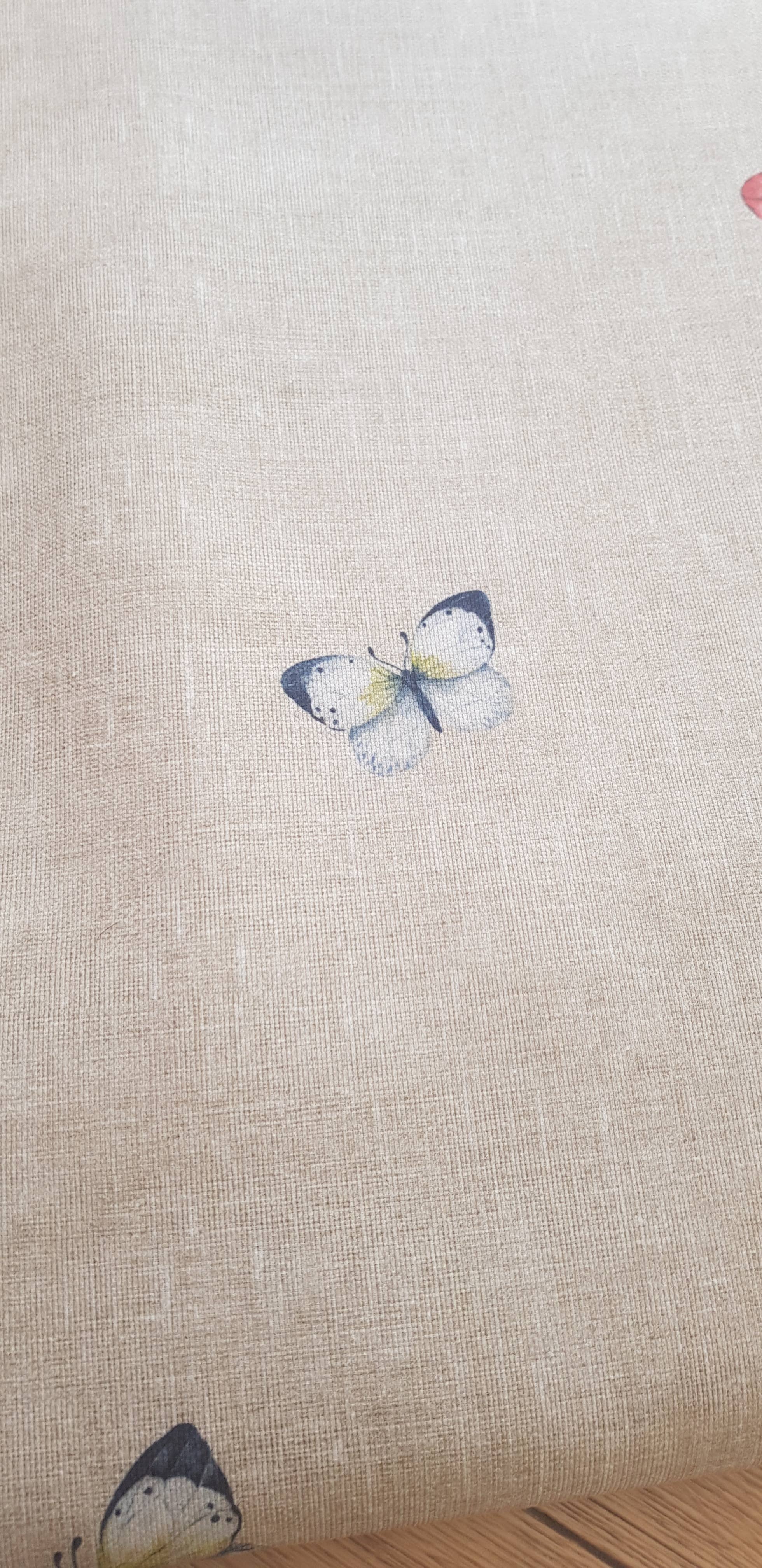 Lunaria Lab - Vendita all'ingrosso Tovaglie - Tovaglia Rose Stampata in Misto Cotone1