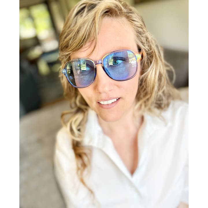TOPANGA CLEAR BLUE RETRO SUNGLASSES for wholesale on Faire2