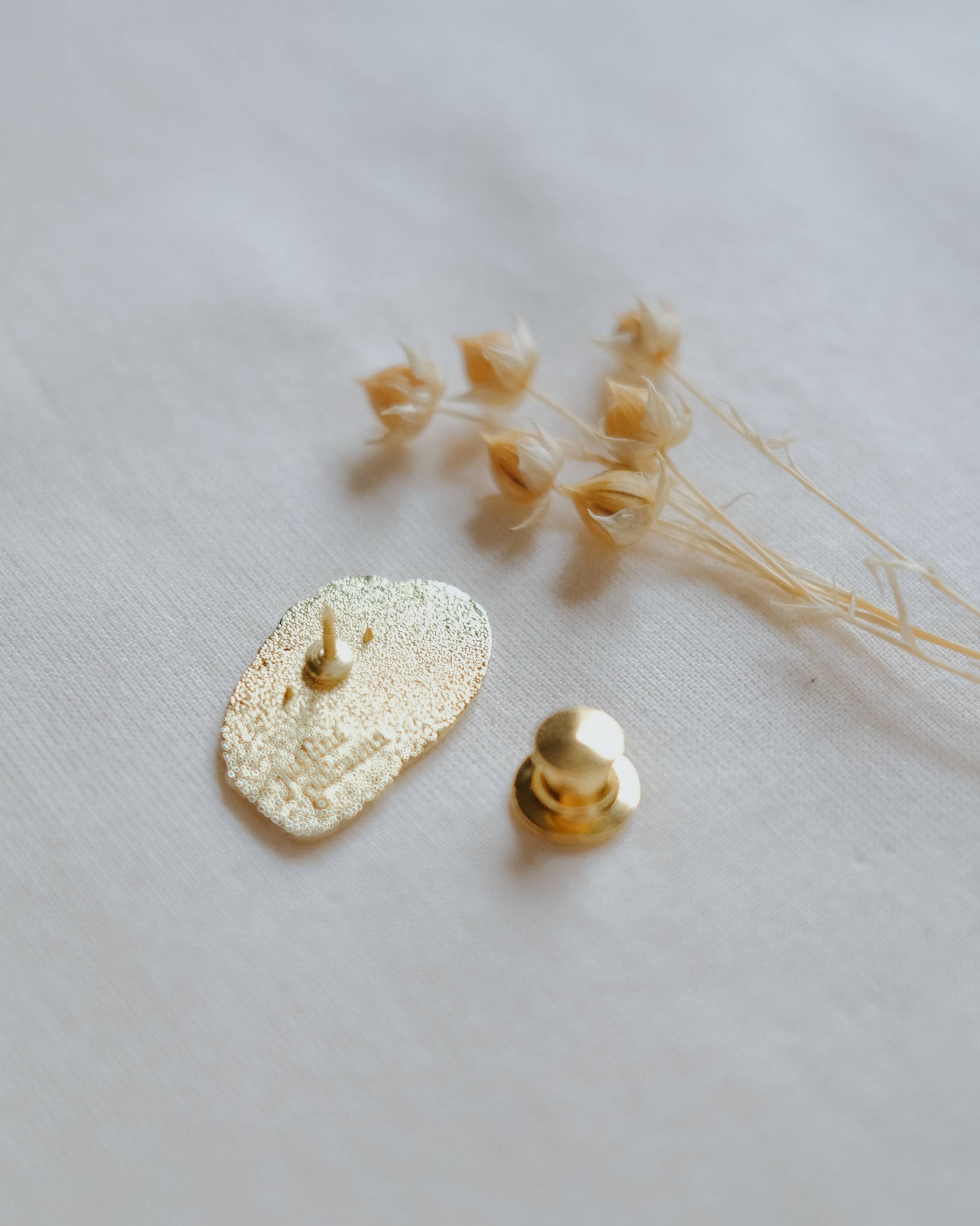 Justine Gilbuena - Wholesale Lapel Pin/Button - Croissant Enamel Pin2