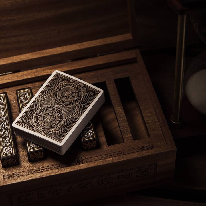 theory11 - Wholesale Playing Cards - Citizen13