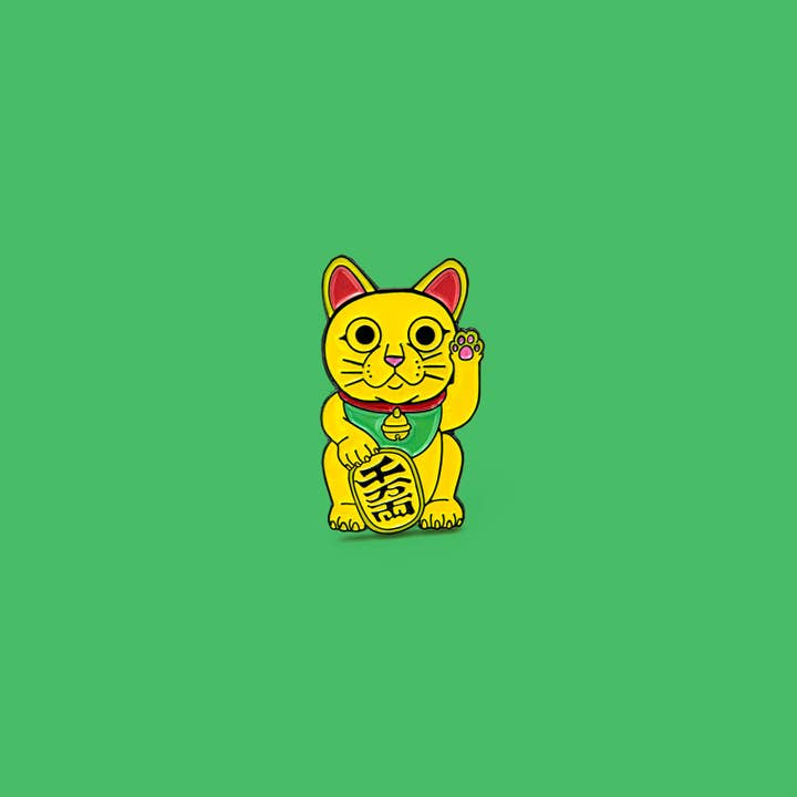 Leon Römer Illustraties - Wholesale Lapel Pin/Button - Lucky Cat enamel pin - Maneki Neko lapel pin - lucky charm badge2