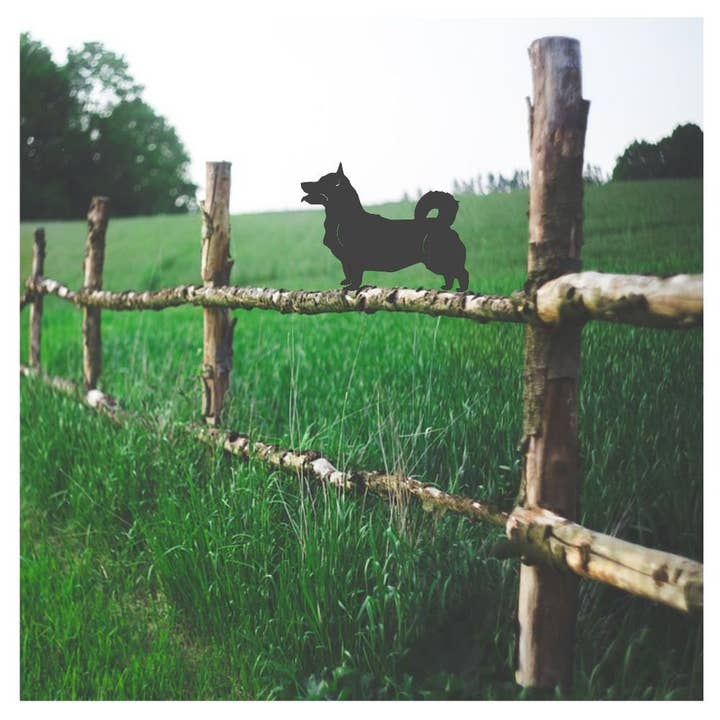 Swedish Vallund Fence Topper for wholesale by Steel Images