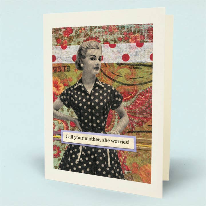 Llama a tu madre para venta al por mayor de Mina Lee Studio