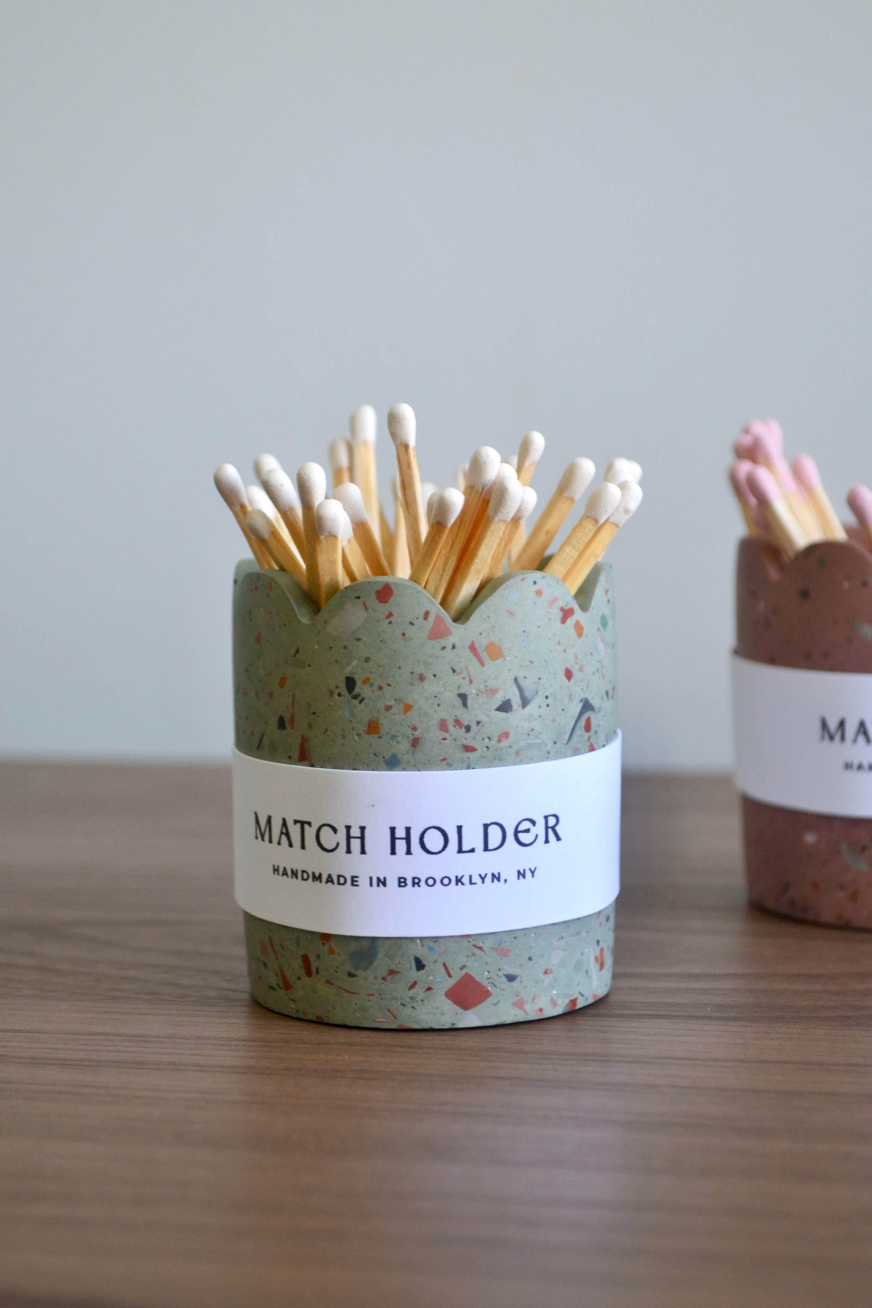 LindaMakess – wholesale Tändstickshållare – Nollavfall Terrazzo Skålad Tändsticksbehållare med Tändstål4