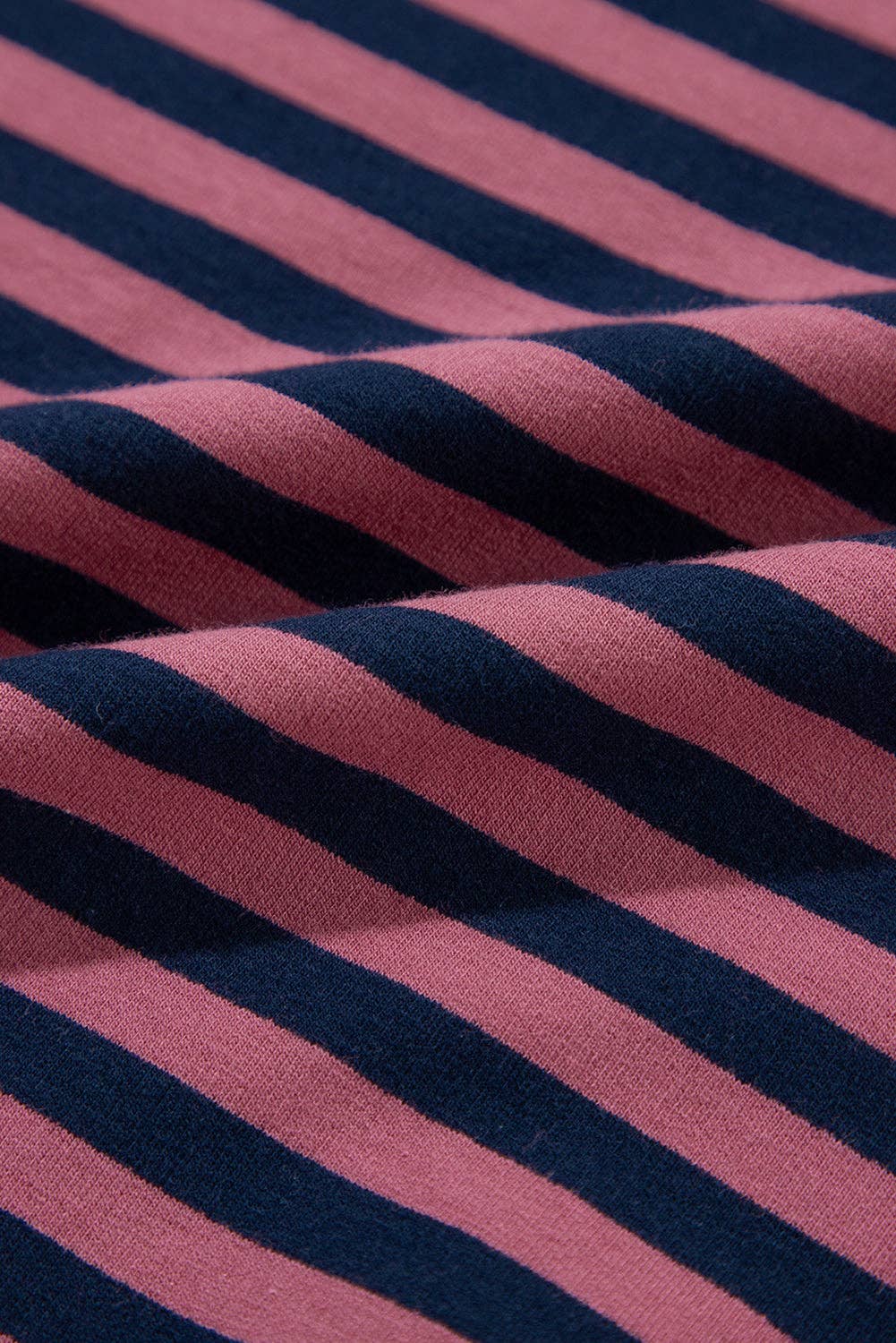 Lovesoft – wholesale Sweatshirt - Dam – Oversized sweatshirts med randigt mönster och kontrasterande kant från Lovesoft17