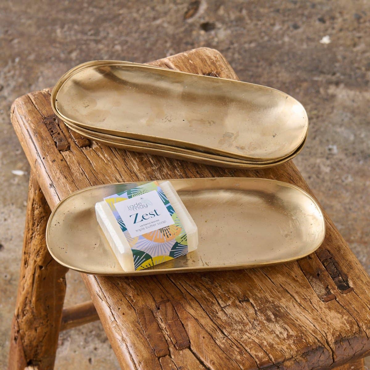 JADE AND MAY - Wholesale Decorative tray - Brass Tray5