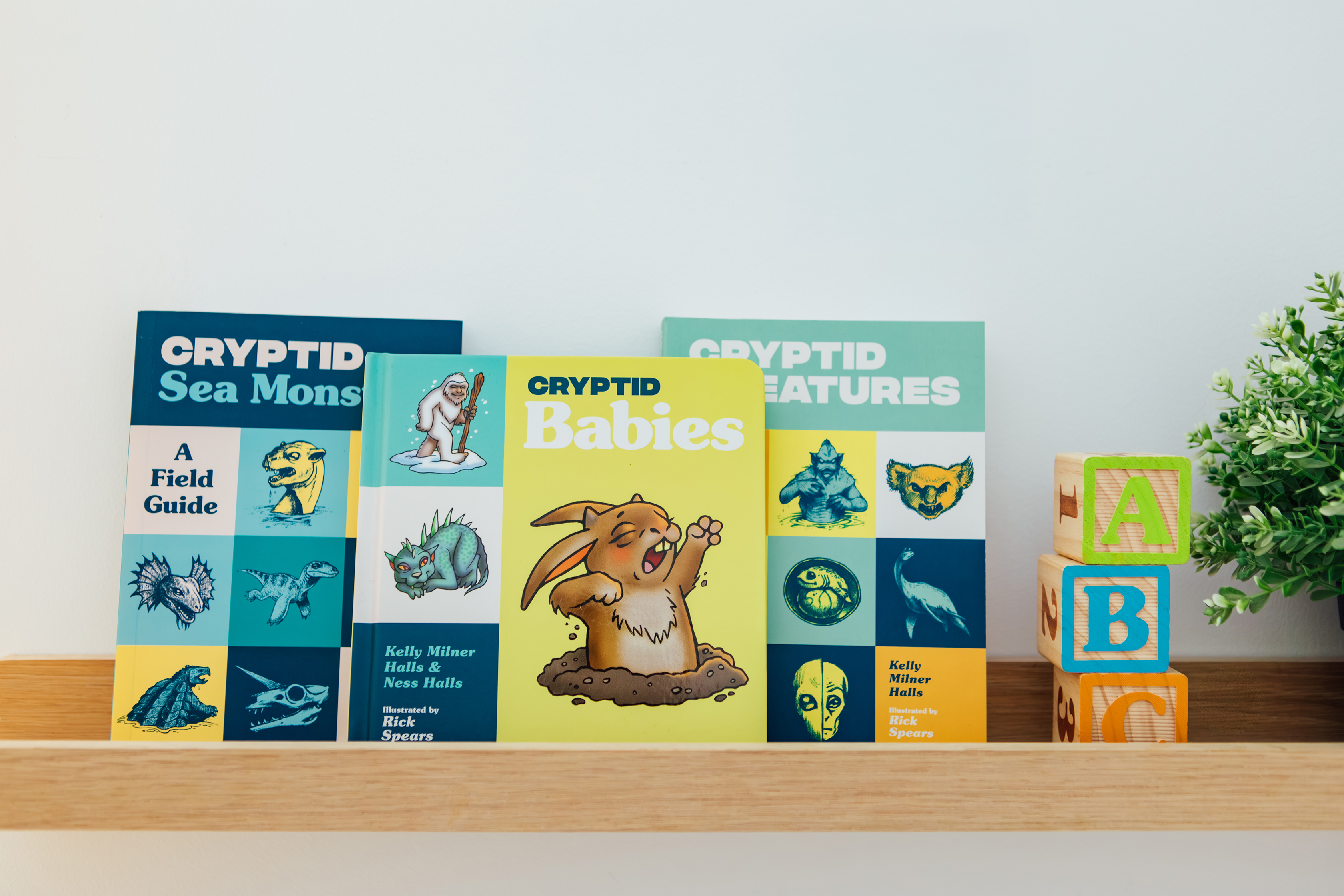 Blue Star Press - Wholesale Folklore & Mythology - Cryptid Creatures: A Field Guide to 50 Fascinating Beasts4