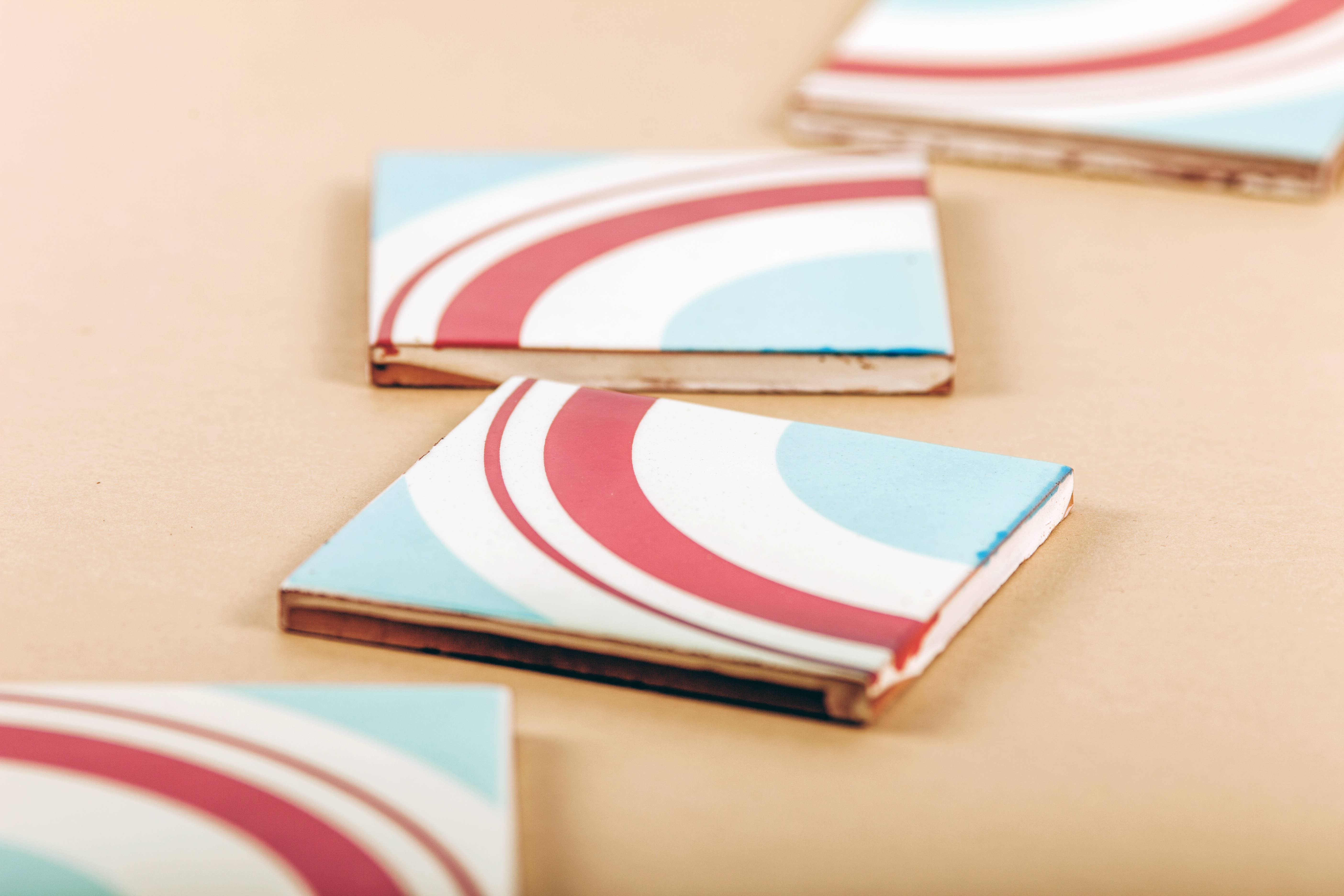 Bussoga – Base de copos por atacado – Porta-copos Escates - Conjunto de 4 peças3