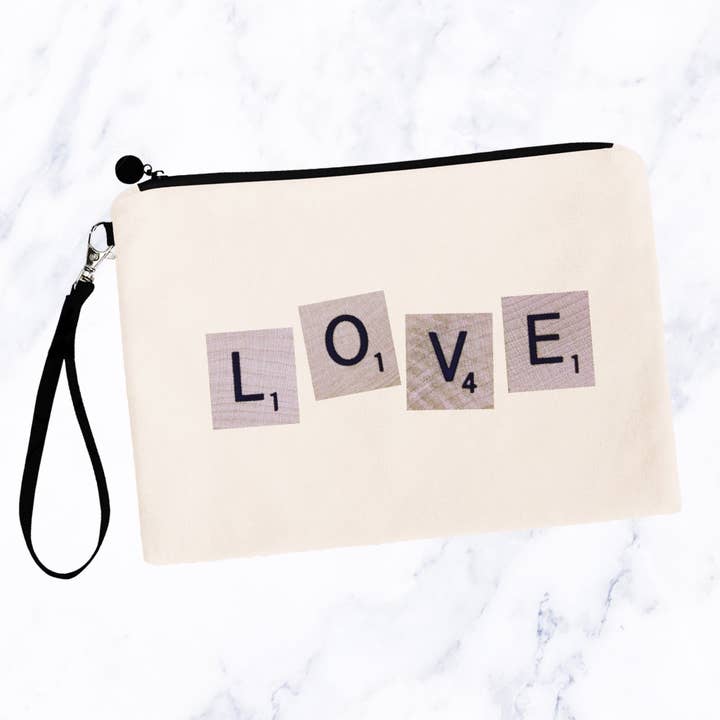 Bolsas de maquillaje Love Scrabble para venta al por mayor de SheMugs