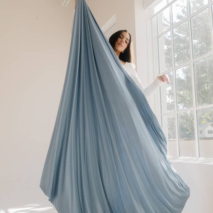 Wuvvy - Wholesale Throw Blanket - Sky4