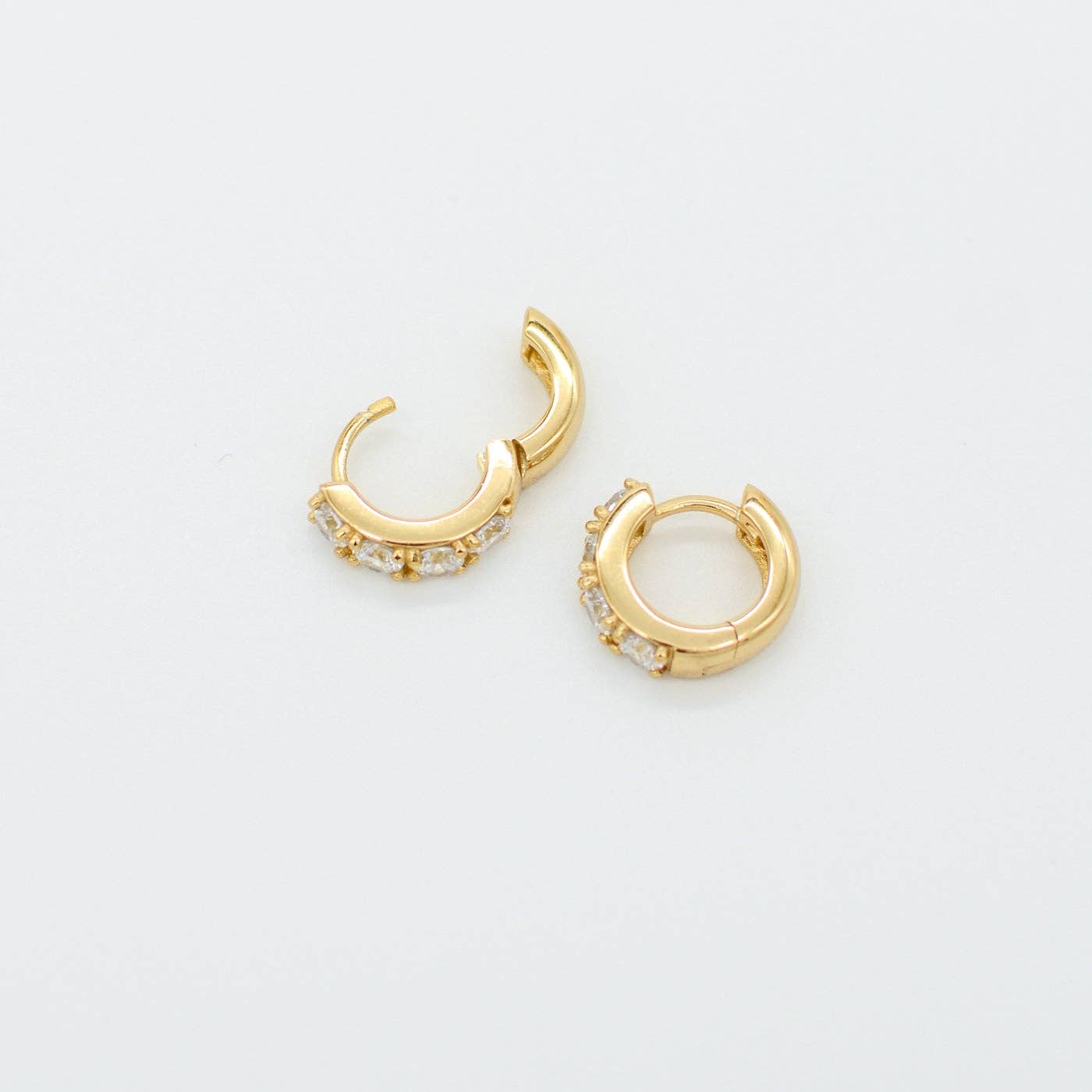 Au 79 - Vente Petits anneaux - Huggies de Honey Pave6