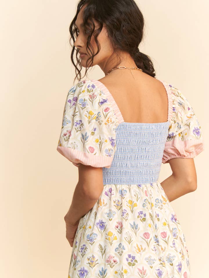 PASTEL YELLOW MULTI FLORAL BOUQUET WALLPAPER PUFF SLEEVE TIERED DRESS for wholesale on Faire6