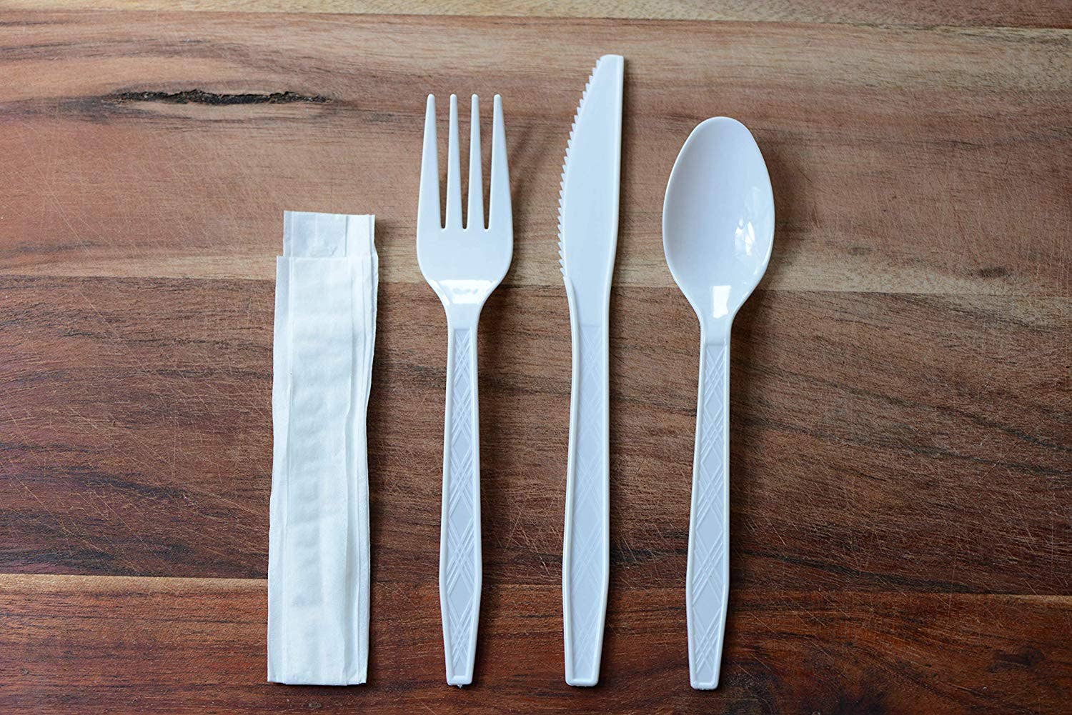 EcoQuality - Wholesale Assorted Cutlery Set - Disposable Plastic Wrapped White Heavy Duty Cutlery Kit 4 in1