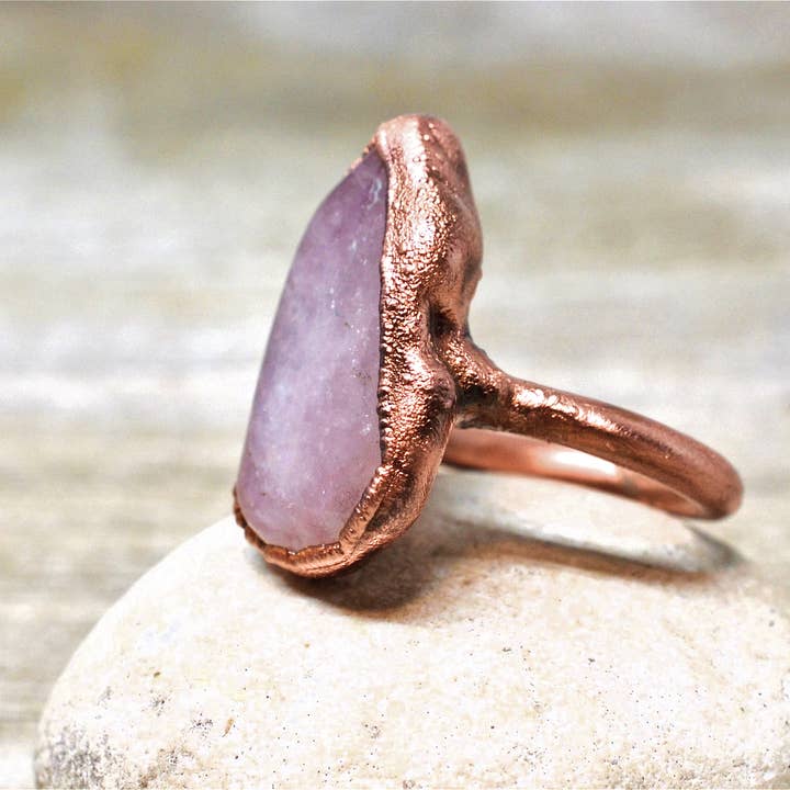 Daddy Daughter Jewelry - Wholesale Cocktail/Statement Ring - Rose Quartz Copper Ring | Pink Quartz Ring1