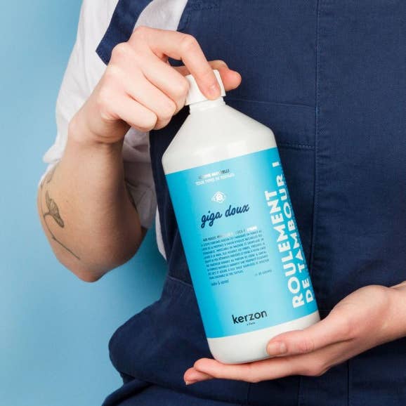 Kerzon - Wholesale Liquid Laundry Detergent - FRAGRANCED LAUNDRY SOAP Giga Doux