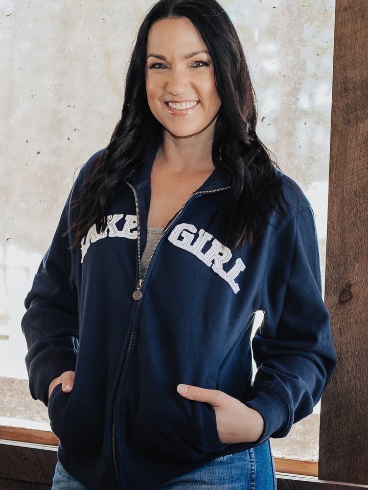 Klassisk træningsjakke i navy for engroshandel hos Lakegirl