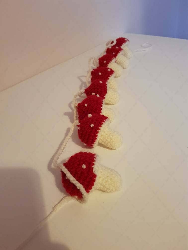 TOMOPOD LLC - Wholesale Bunting/Garland - Crochet Toadstool Garland, Mushroom Garland Woodland Bunting5